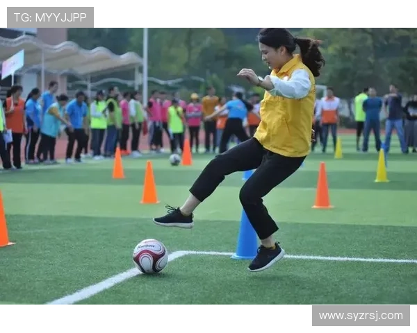 足球明星在障碍赛中的速度表现与技巧分析 足球明星在障碍赛中的速度表现与技巧分析