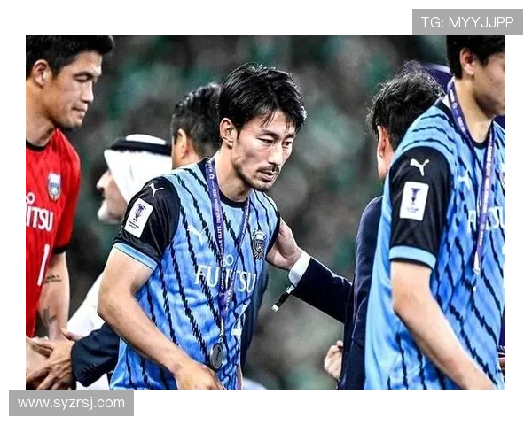 日本70岁以上足球明星的传奇人生与不老精神探秘